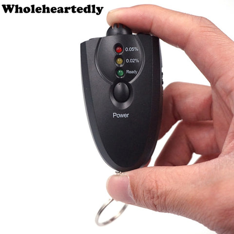 Mini Professional Digital Breathalyzer Key Chain Alcohol Tester Alcohol Breath Analyze Tester with flashlight